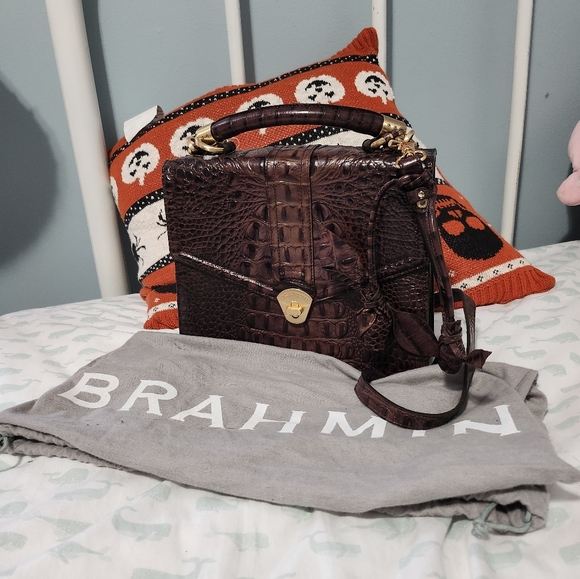 Brahmin leather handbag WITH rose charms - Picture 6 of 12